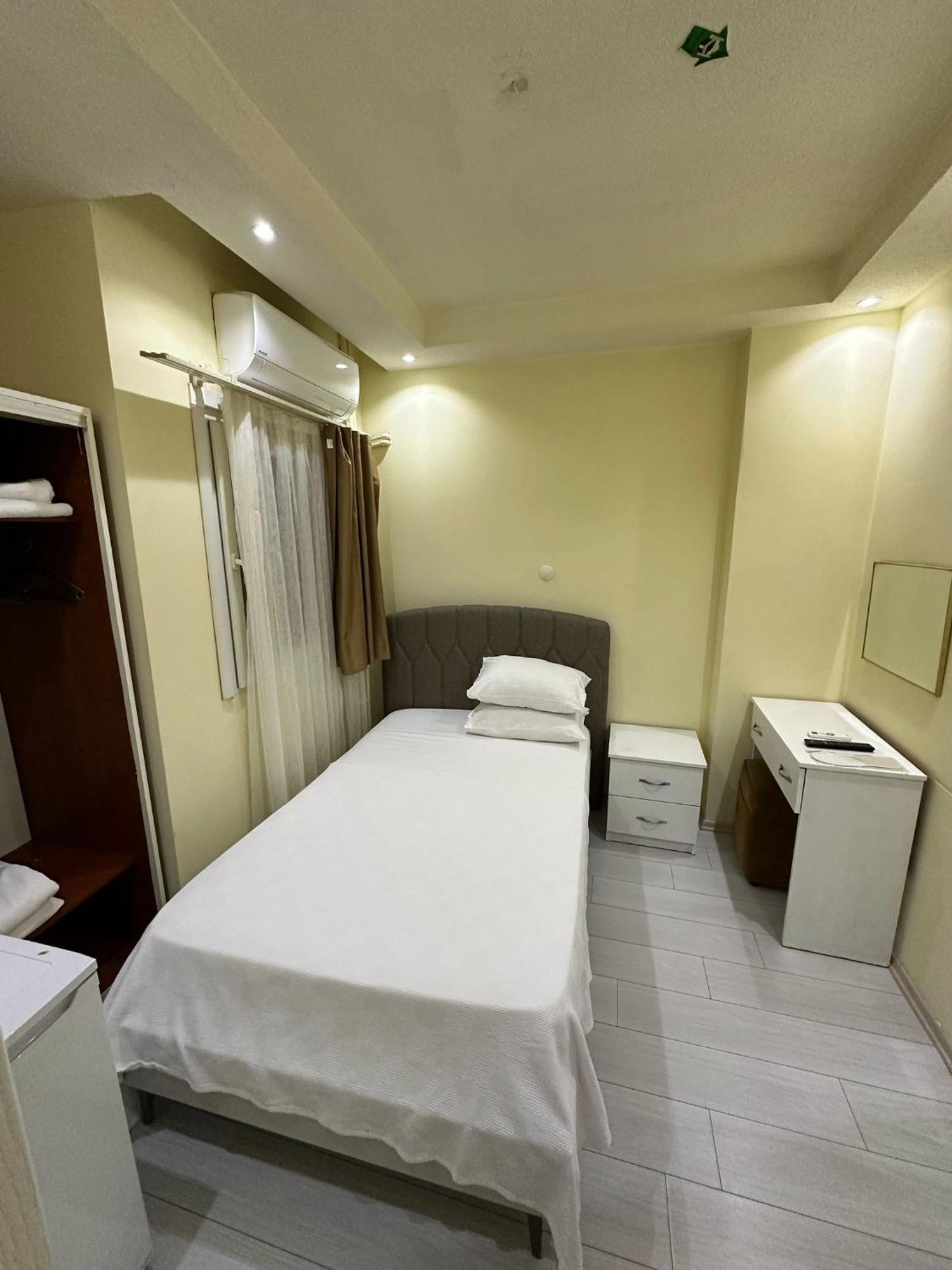 Naval Hotel Yalova Yalova  Exterior photo